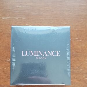 Black Makeup Compact